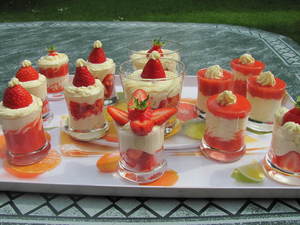 Verrines fraises creme diplomate